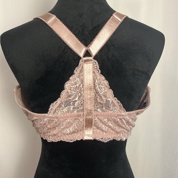 Adore Me 42 DD bra front enclosure Y-back - Picture 4 of 7